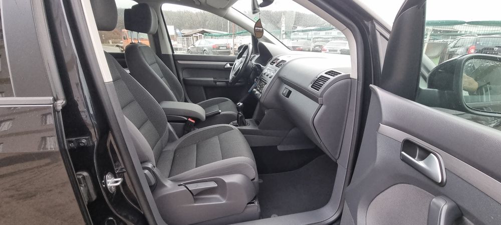 Vw Touran 2.0 Tdi 140 CP EURO 5 import Germania