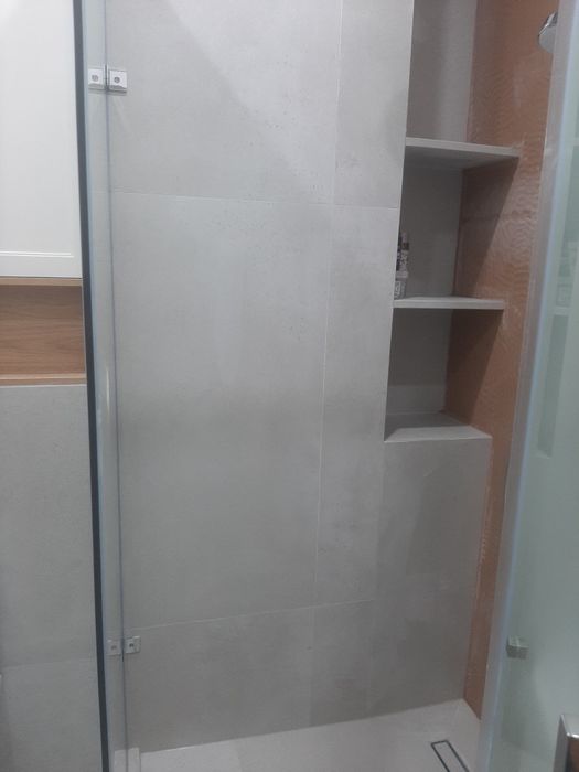 кафельщик керамогранита