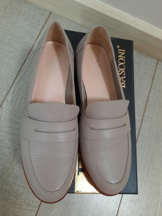 Лоферы кожаные 38 размер