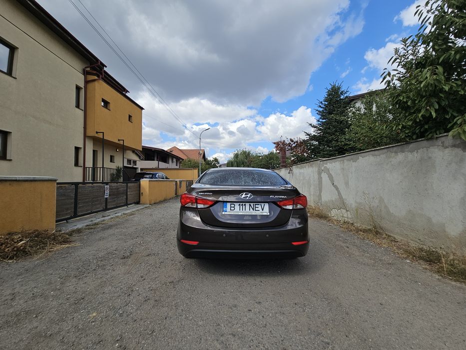 HYUNDAI ELANTRA 2015 1.6 benzina aspirat 132 CP distributie lant