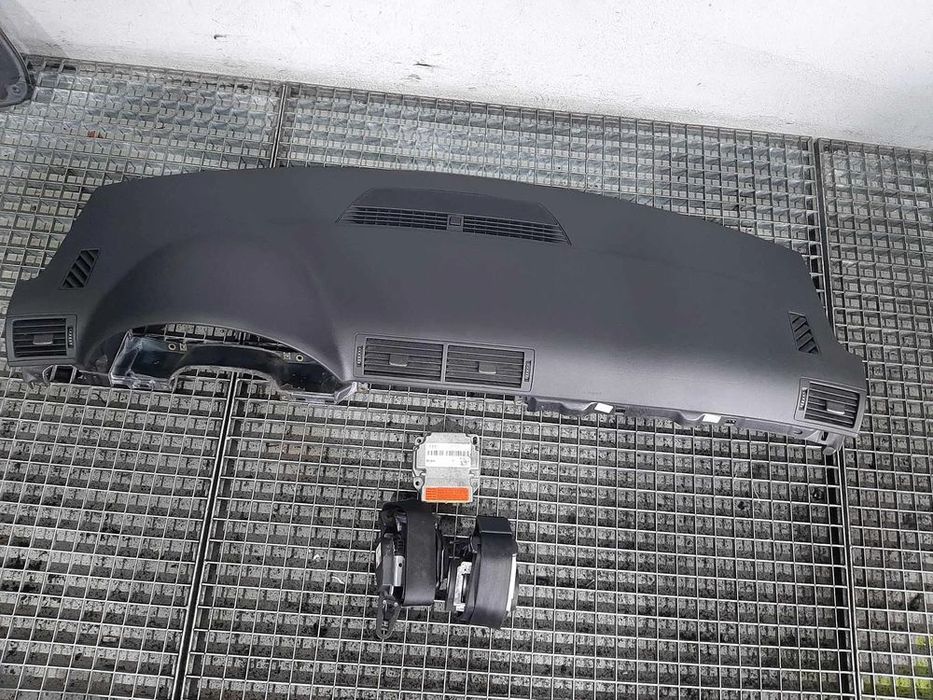 kit plansa bord audi a4 b7 8e1857067
