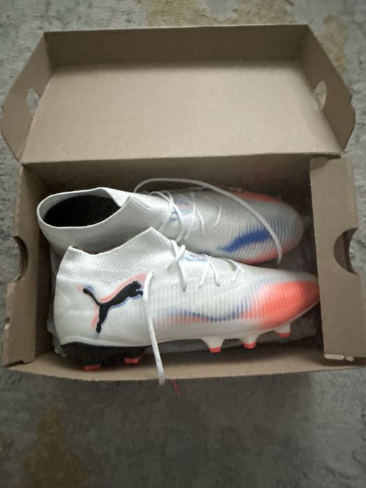 ghete fotbal puma future 8 pro