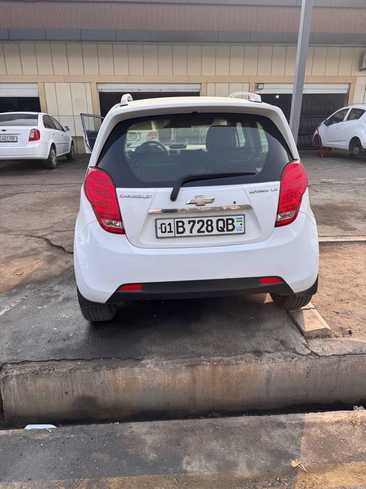 Спарк механика оқ ранг холати яхши