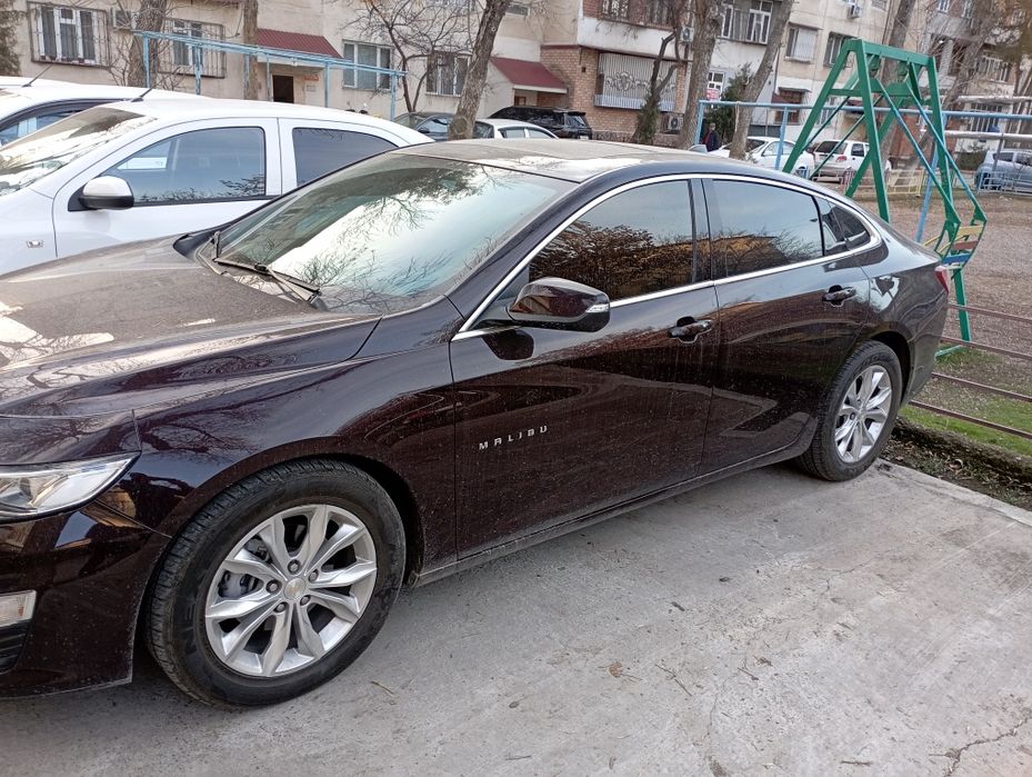 Малибу 2 Турбо сотилади CHOKKO