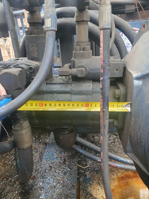 Pompa hidraulica dubla stare buna