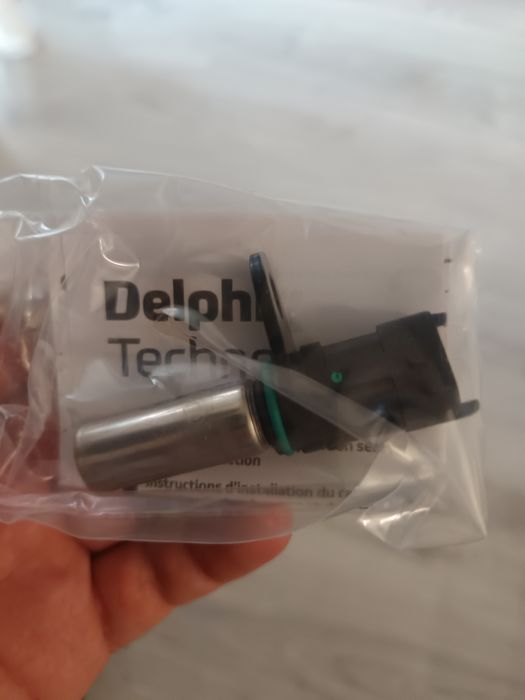 Vînd senzor Delphi nou