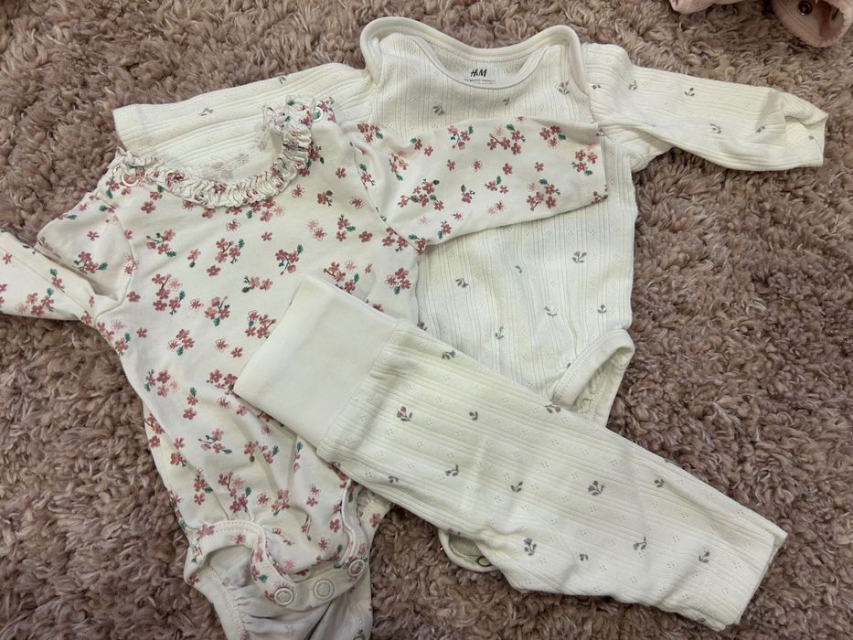 Бебешки дрехи next, hm