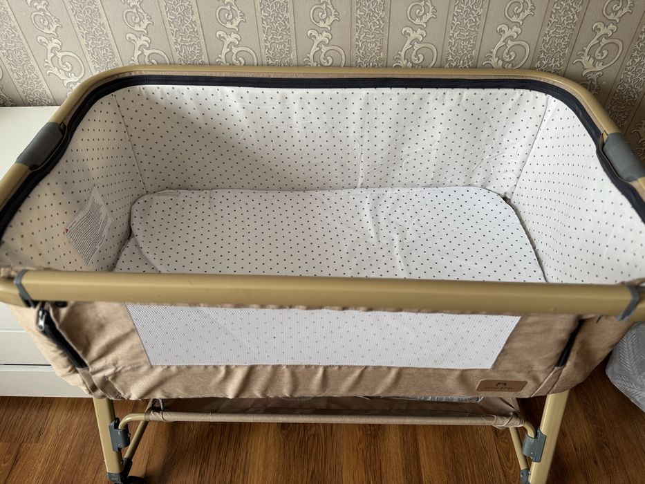 Продам кровать-манеж