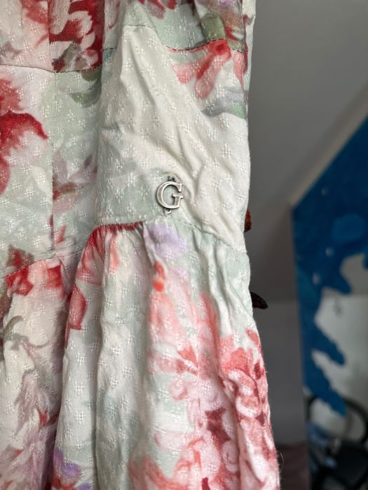 Guess официална рокля