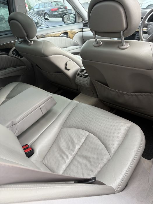 Mercedes E 320 bezina