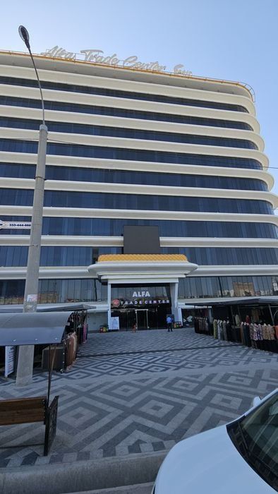 Сдается в аренду магазин и/или под офис