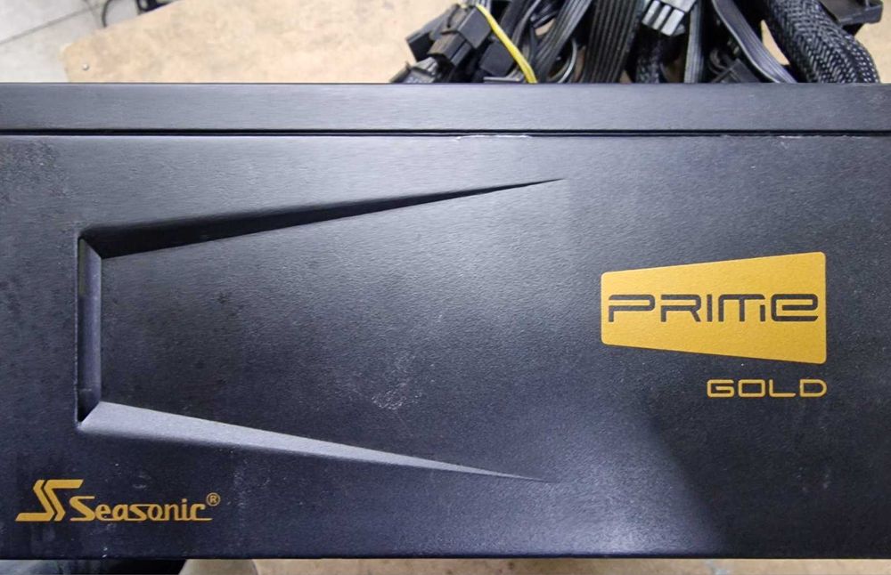 Захранване за PC Seasonic Prime 1000W Gold 80+  Модулно 3м. гаранция