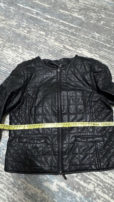 Кожанка бренда Blumarine