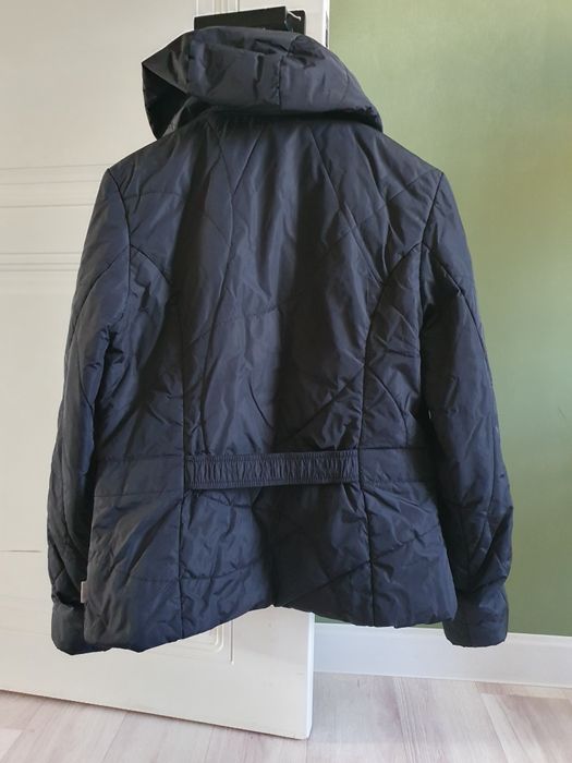 Куртка,за 2000 тенге