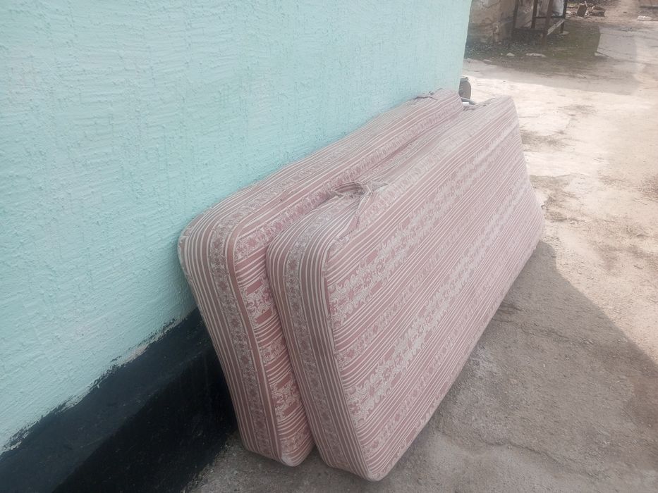 Отдам бесплатно матрас