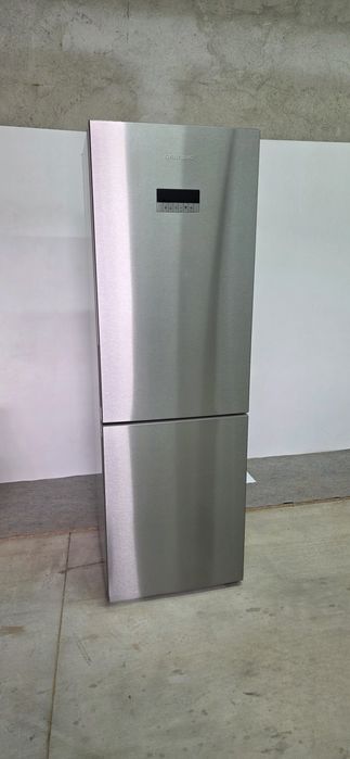 Хладилник GRUNDIG 185/60