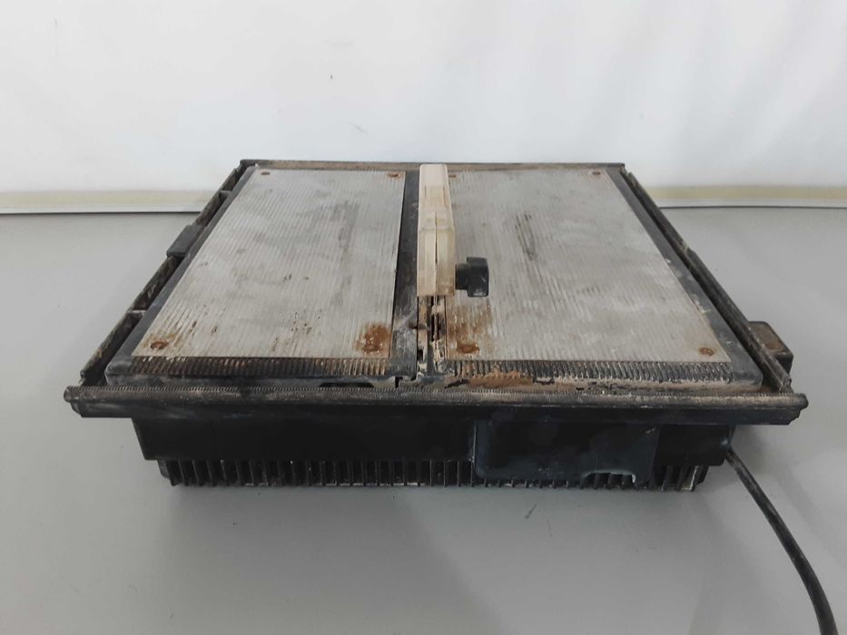 Машина за плочки