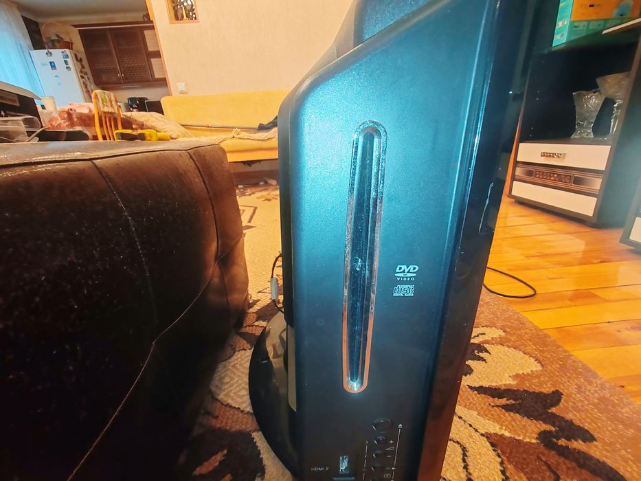 Телевизор TOSHIBA