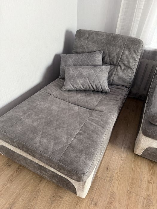 Продам диван состояние нового