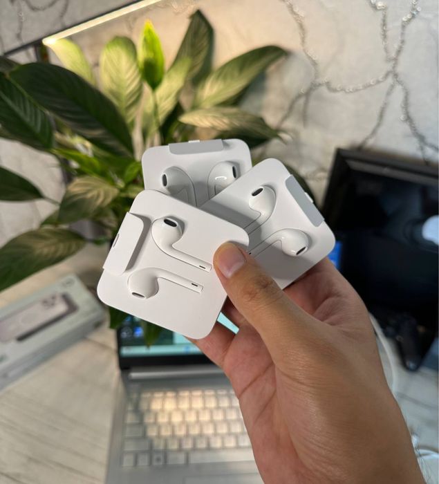 Iphone layting kabel naushnik sotiladi original