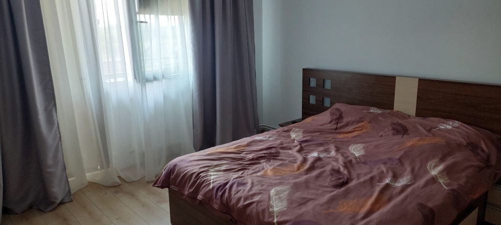 Vand casa constructie noua + teren intravilan in com.  Valea Calugareasca (intrare, str.Tudor Arghezi), 15 min din centrul Ploiesti..
