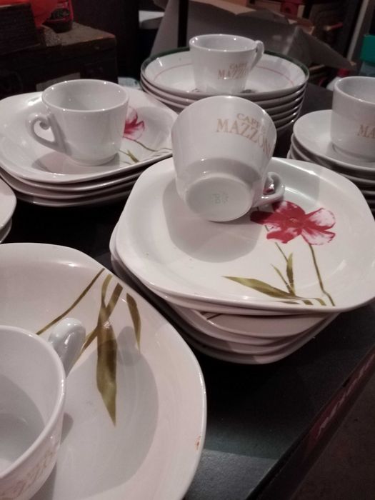 Сервиз за хранене