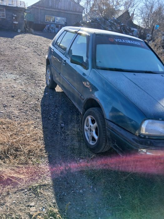 Продам Гольф 3 1996 года 1.6