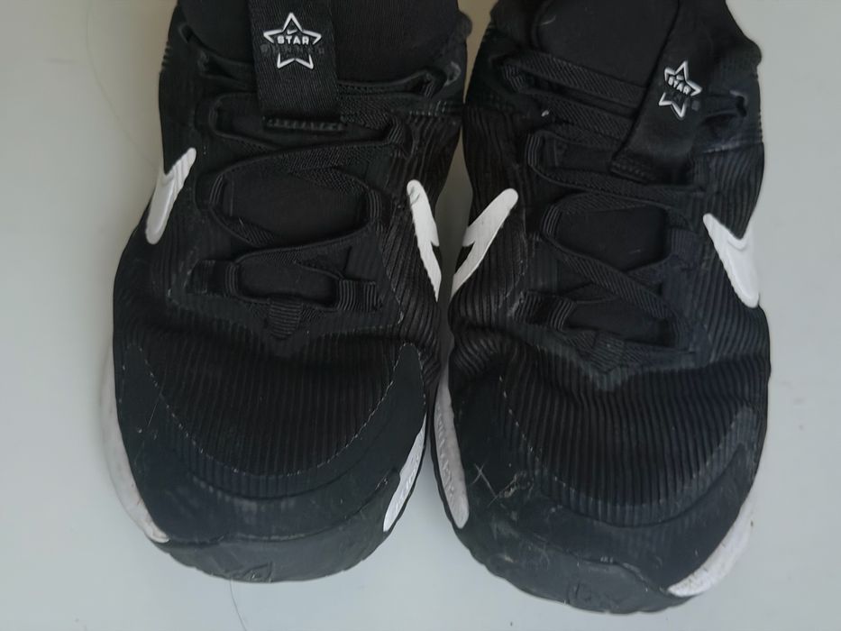 Детски маратонки Nike номер 33