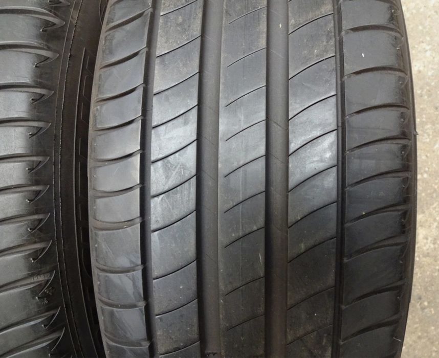 Michelin 215/55 R17 летние шины