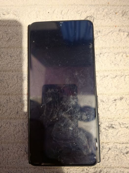 Poco f6 512 go продаю