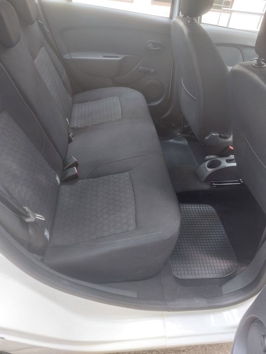 Dacia Logan 2015, 1.2 16v