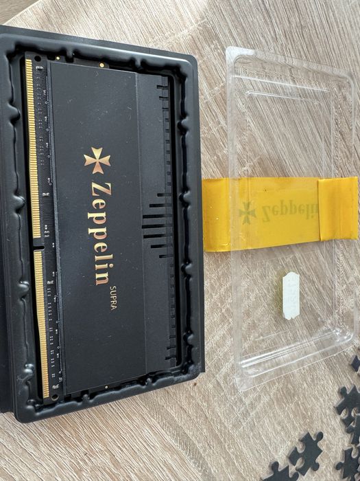 [Produs nou!]Memorie RAM 16 GB DDR 2400 Hz