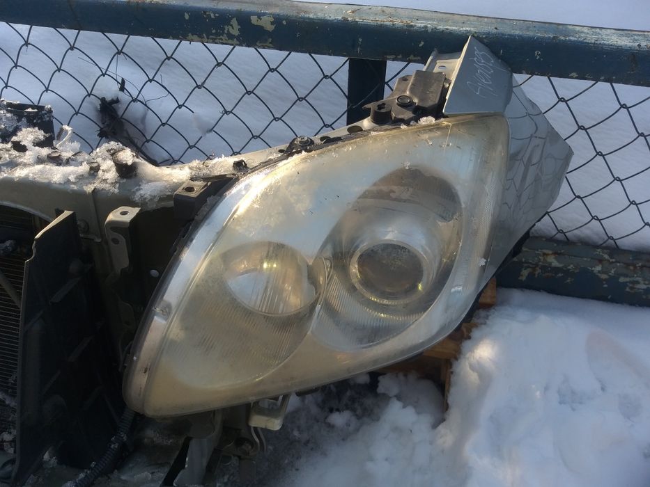 Toyota Avensis 250 телевизор