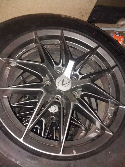 Шины с дисками (комплект) на Лексус