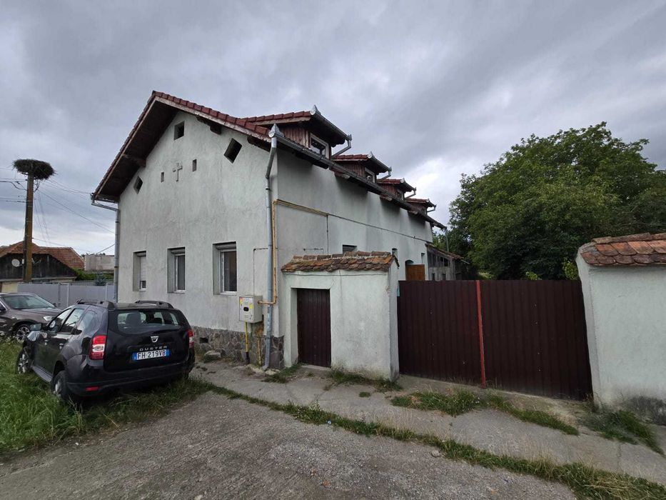 Vind Casa la Arpașu de jos - Vedere 2