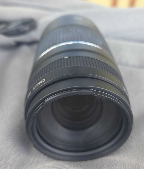 Obiectiv Canon EF 75-300mm f/4-5.6 III