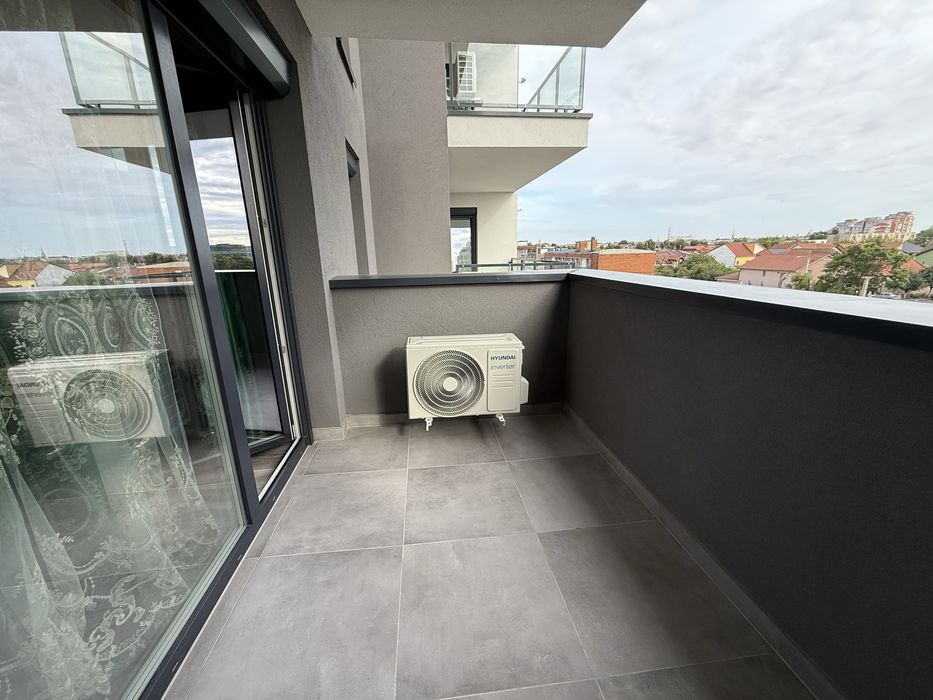 Apartament 2 camere, etajul 3, loc de parcare inclus