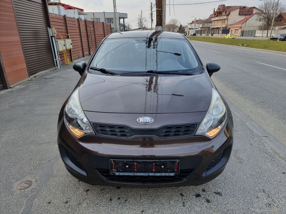 Kia Rio ,Anul 06.2013 ,Motor 1.2 benzina