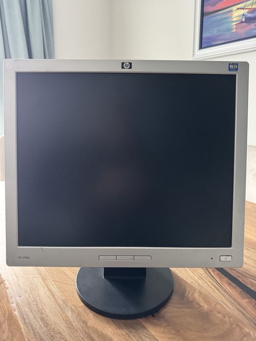 Монитор 19” HP L1906