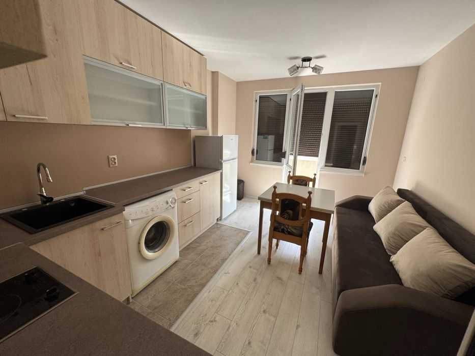 Дава се под наем Двустаен апартамент в Благоевград, Бялата висота - 43 кв.м за 298.86 € - Снимка #7