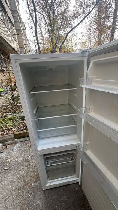 Холодильник, мини холодильники