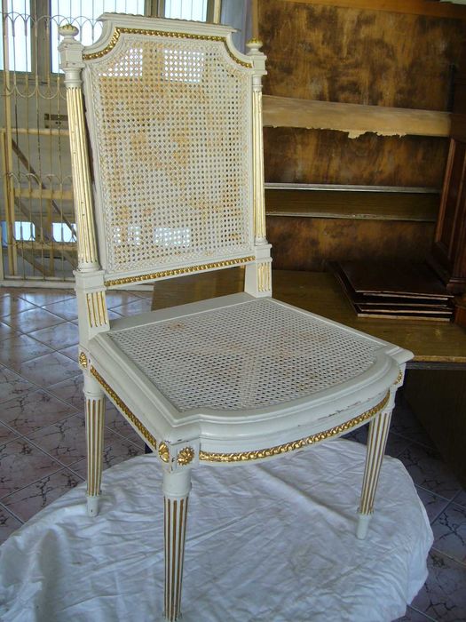 Старинни Столове - Единични