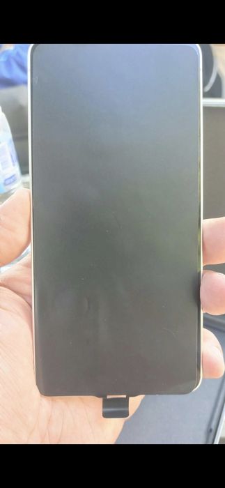 Samsung S26 - 12 - 256GB - НОВ!!!