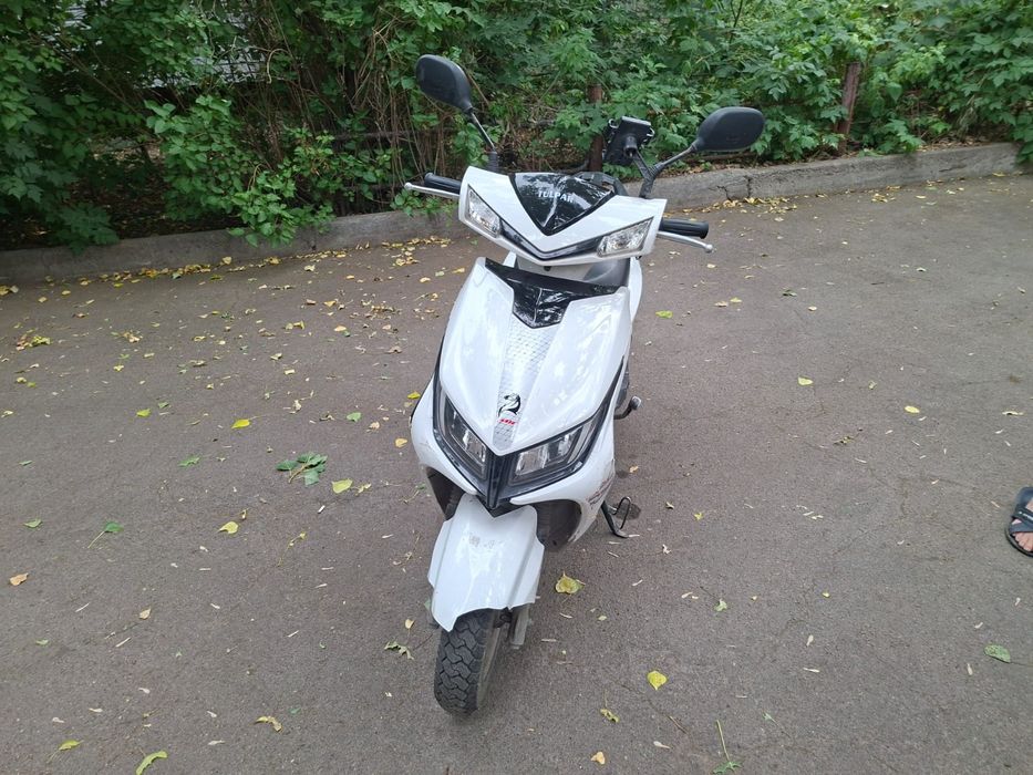 Продам скутер М 8