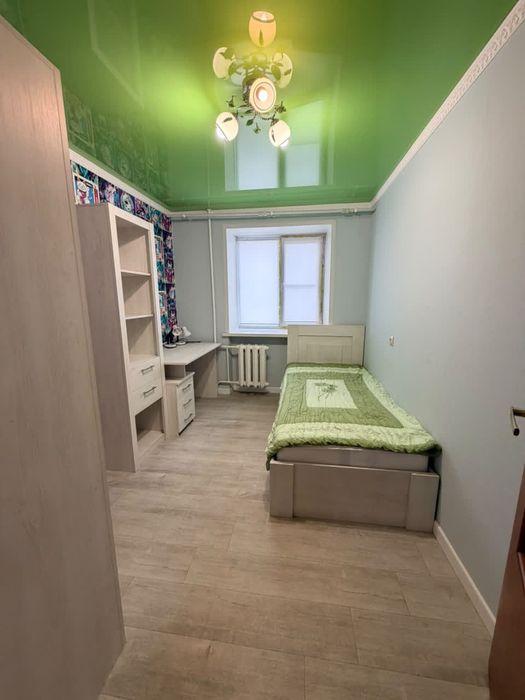Сдаётся 3х по Славского 26А (270000).