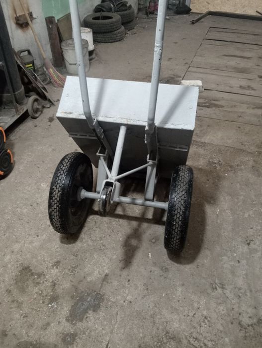 Тележка мощная новая