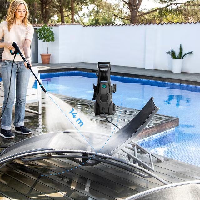 Водоструйка Cecotec HydroBoost 2400 AdvanceClean, 180 BAR, 480 L/h, 2400 W, включени аксесоари