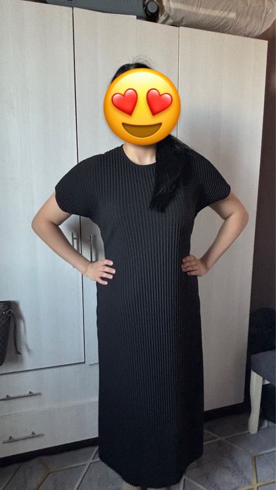 Продам платье черное