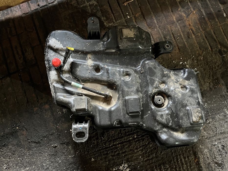 Rezervor AdBlue BMW X1 F48 X2 F39 Seria 2 F44