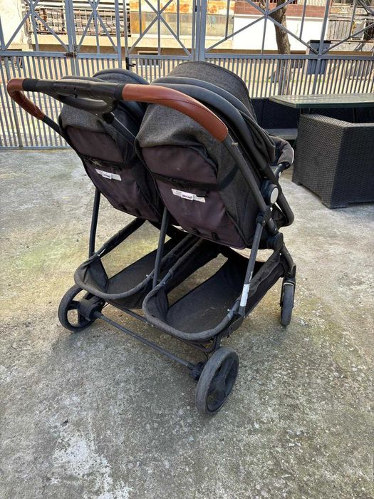 Децка количка за близнаци